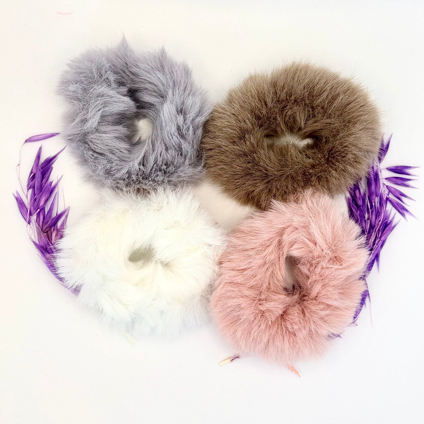 π©Ά Grip Cloud β Mini Fluffy Scrunchie Set (4-pack)