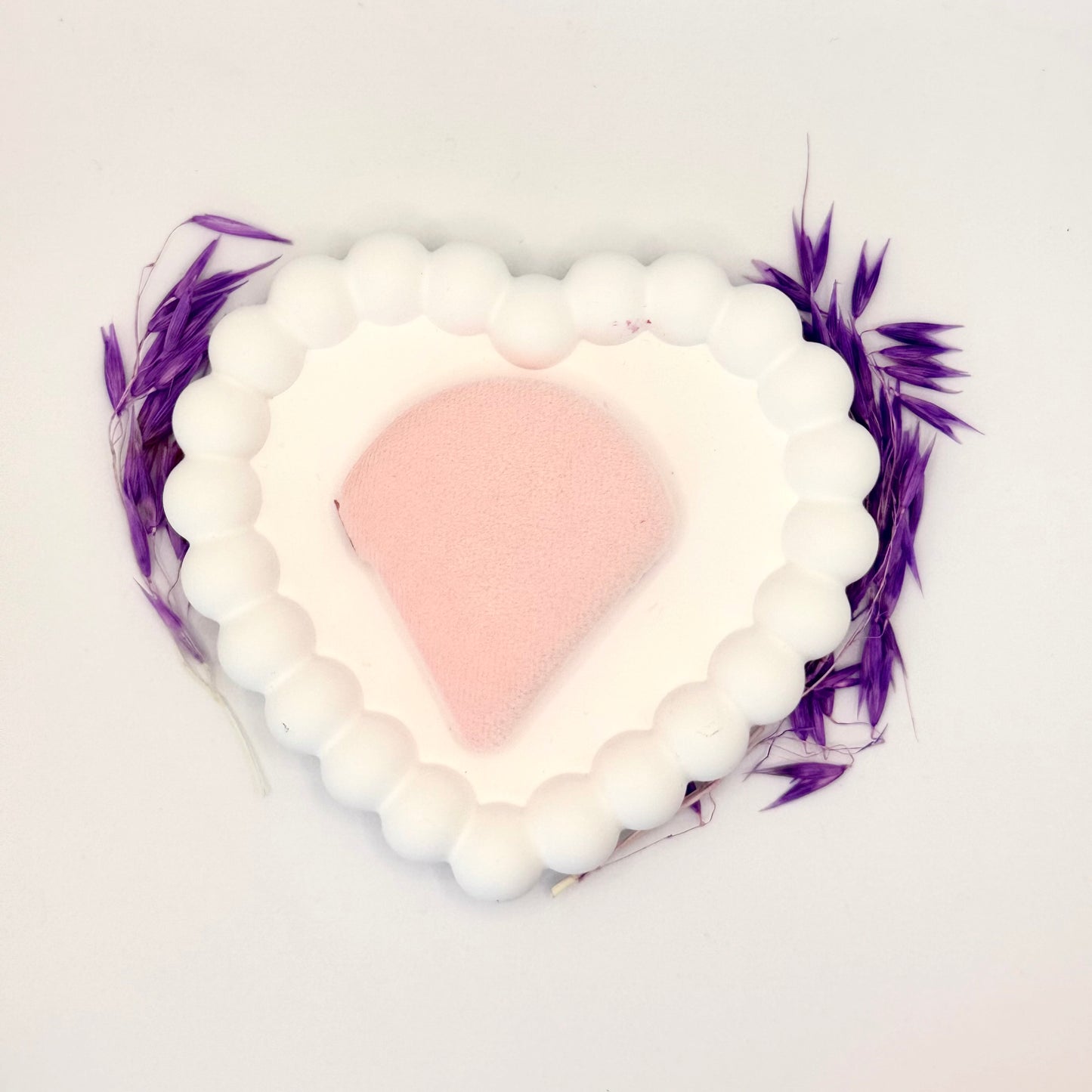 🌸 Petal Press — Triangular Powder Puff Set (5-pack)