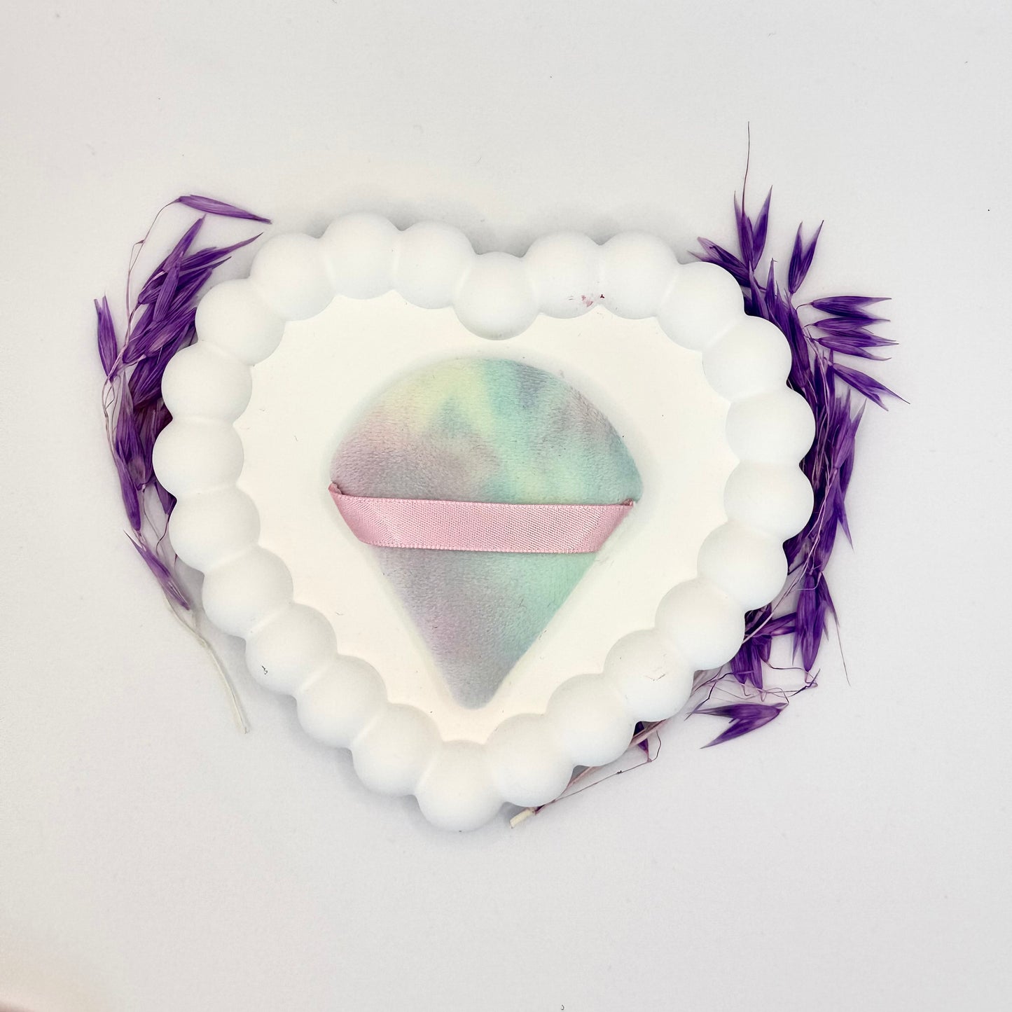 🌸 Petal Press — Triangular Powder Puff Set (5-pack)