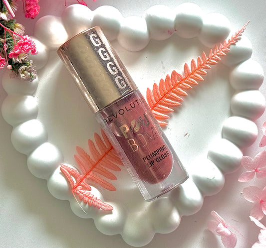 Revolution Pout Bomb Plumping Gloss — Cookie 🍪✨