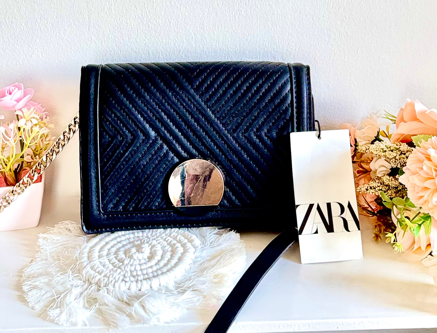 ZARA Quilted Crossbody Bag – Noir Luxe 🖤✨